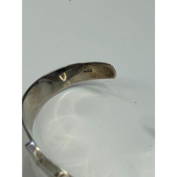 Vintage Modernist Mother of Pearl and Sterling Silver Bracelet - Picture 5 of 6